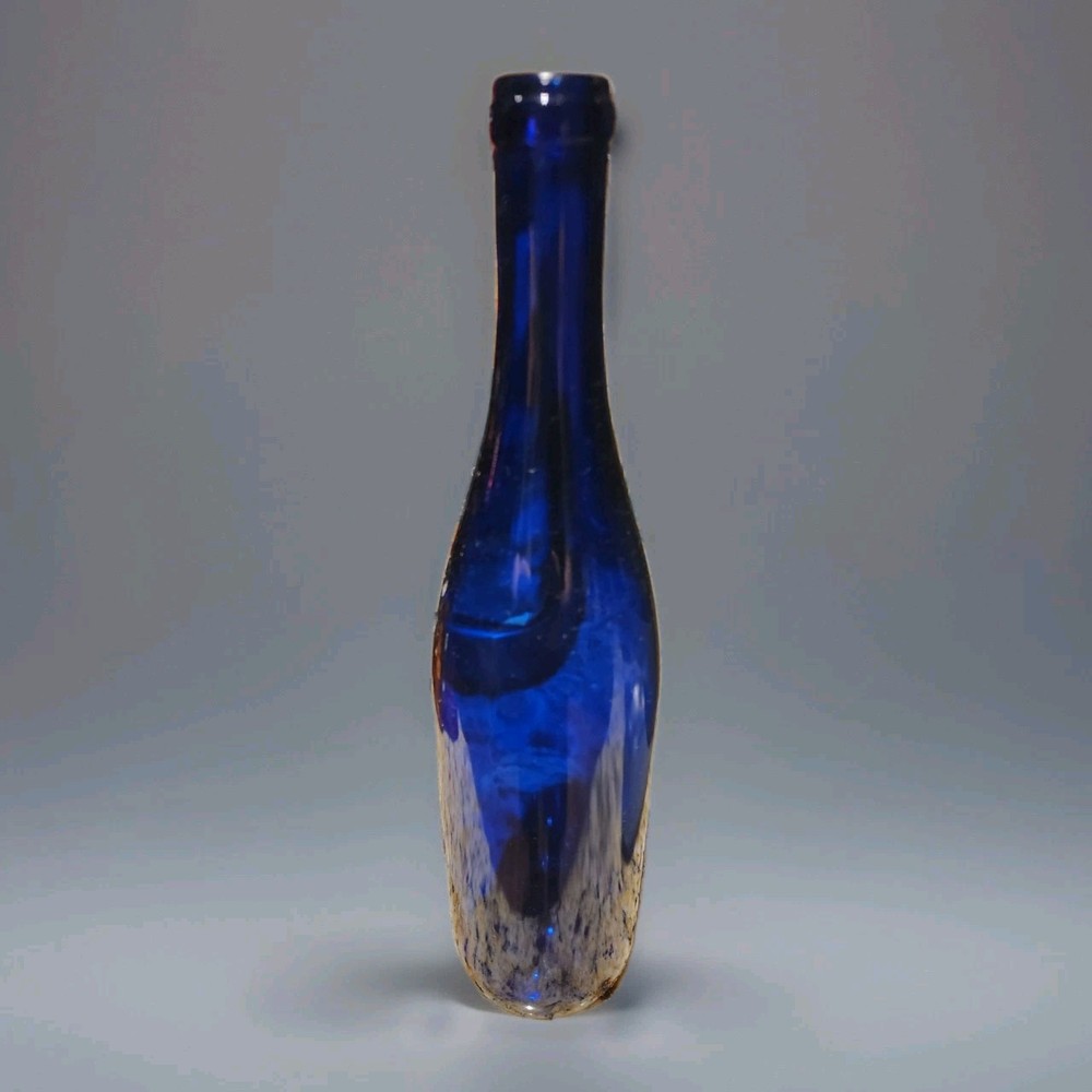 VINTAGE 12&Prime; Tall COBALT BLUE GLASS WINE BOTTLE