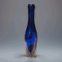 VINTAGE 12&Prime; Tall COBALT BLUE GLASS WINE BOTTLE