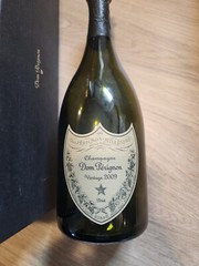 Empty Vintage 2009 Dom Perignon Champagne Bottle & Box Moet et Chandon a Epernay