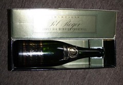 1979 SIR WINSTON CHURCHILL ( EMPTY ) POL ROGER CHAMPAGNE BOTTLE & BOX ( EMPTY )