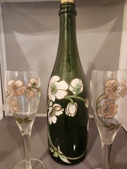 12&Prime; Vintage Perrier Jouet Champagne Bottle EMPTY BONUS TWO GLASSES