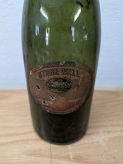 Vintage Dark Green EMPTY Glass Punt Kick-Up Wine Bottle – Stone Wall Label