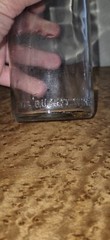 2 vintage gibson wine bottles 11 1/2&Prime; tall in good condition