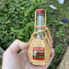 VTG California Chianti Wine BOTTLE EMPTY w Cap & RATTAN WRAP 1/10pt