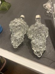 VTG CLEAR GLASS GRAPES CLUSTER SHAPED WINE BOTTLE DECOR DECANTER Set Of 2 Pp