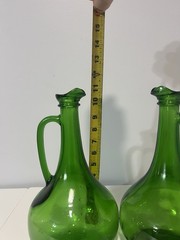 2 Vintage 1976 Wine World Green Glass Decanters 1.5L W-1044 Carafes Pitcher !