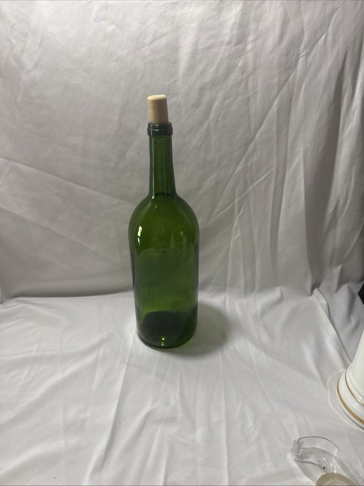 Vintage Dark Green Heavy Glass Wine Bottle Excellent Condition w/Cork