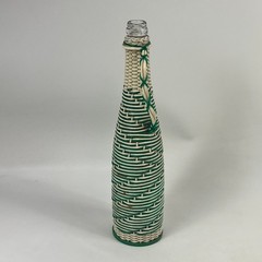 Vinicola Aragona Vintage Woven Plastic Wine Bottle Decanter Green White Spanish