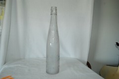 Vintage Garrett & Co Inc Virginia Dare Clear Glass Wine Bottle New York