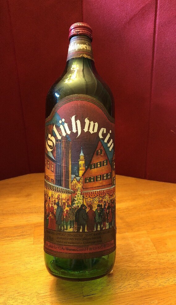 Gluhwein Germany ChristmasMulled Wine Empty 1L Bottle GreenGlass ScrewTop Labels