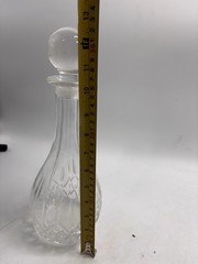 Clear Leaded Cut Crystal Diamond Pattern Decanter & Stopper
