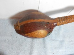 VINTAGE EMPTY DUCK TOOLED LEATHER WRAPPED GLASS WINE BOTTLE ITALY 12x4x7in -L503