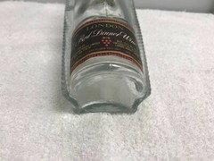 CANADIAN LONDON ONTARIO RED DINNER WINE BASKET BOTTLE 11.5 » w / Handle.