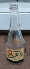 VINTAGE GARRETT&rsquo;S VIRGINIA DARE WHITE WINE BOTTLE BROOKLYN NY 4/5 PINT 1930&rsquo;S