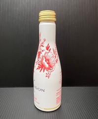 Domaine Chandon Sparkling Rose Aluminum Mini Wine Bottle – screw top