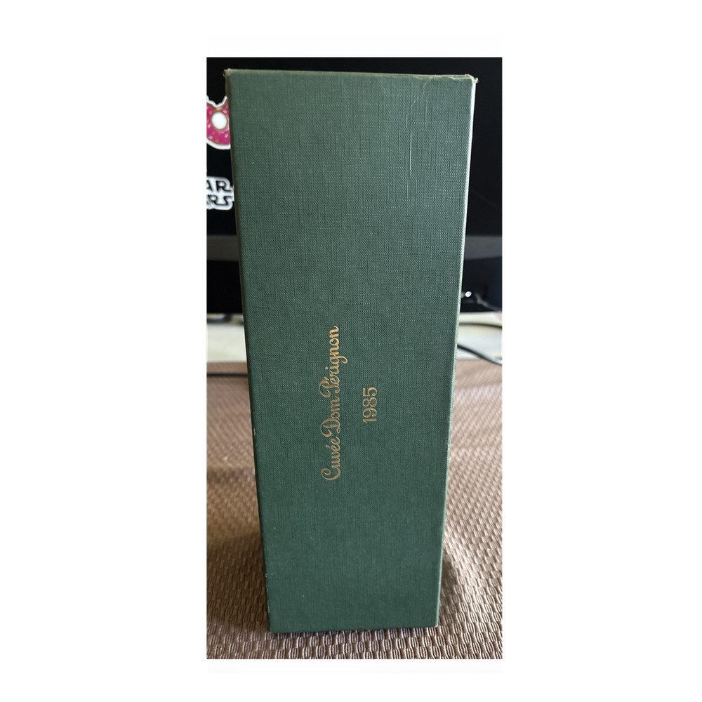 Dom Perignon 1985 Cuvée Collectible Wine Bottle Box Green Beige