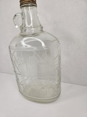 Vtg 1/2 Gal. Glass Wine Decanter Embossed Grape/Vine Design Bottle w/Lid Handle