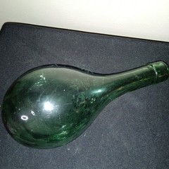 Vintage VCP Piegaro Italy Green Round Bottomed Teardrop Bottle Embossed 8 3/4”