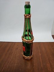 1960s 1 Pt Wicker Wrapped SANT&rsquo;GRIA of Yago Red Spanish Wine Bottle