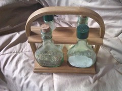 Vintage Set 4 Almaden Vineyards Pony Bottles Green Glass With Wooden Caddy