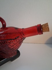 VTG! 1960&rsquo;s Crimson Red Glass »Wine Bottle In A Basket » Figure; « La Mediterranea »
