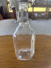Vtg Manischewitz Half Gallon Clear Glass Sweet Grape Wine Bottle-Original Cap