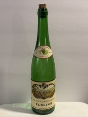 Vtg. Moselle Luxembourgeoise Elbling Wine Caves De Wellestein 1979 Bottle & Cork