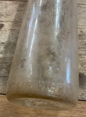 Used Mr. Boston fine wine Bin bottle 4/5 quart