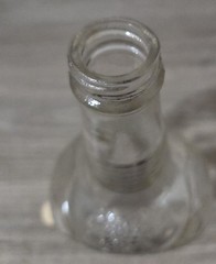 Embossed Grape Lattice Dixie Wine Co Richmond Va Early Glass Bottle One Quart