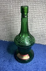 CHIANTI Vintage Italian Cevin Cut Green Glass Italian Wine Bottle.