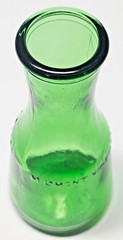 Cruet M LAMONT VINEYARDS Green Glass Empty Wine Vintage 2/5 Pint
