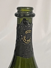 🍋 2 Vintage Moet et Chandon a Erernay Champagne Cuvee Dom Perignon Vintage 1990