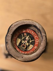 Vtg. 1970&rsquo;s Vinicola Boccaccio Basting Vino Rosso – Castle Wine Btl.-Very Rare