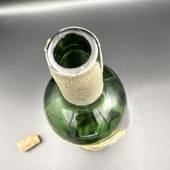 Mid-century green Grand Vin de France French table wine nutty bottle “Crackpot”￼