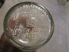Vintage Mogen David Pint Blackberry Wine Glass Bottle Kosher Passover Star David