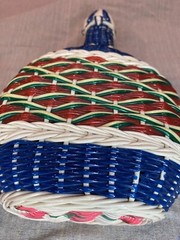 Boho Mid Century Woven Scoubidou Wicker Wrapped Viresa Wine Bottle – vintage
