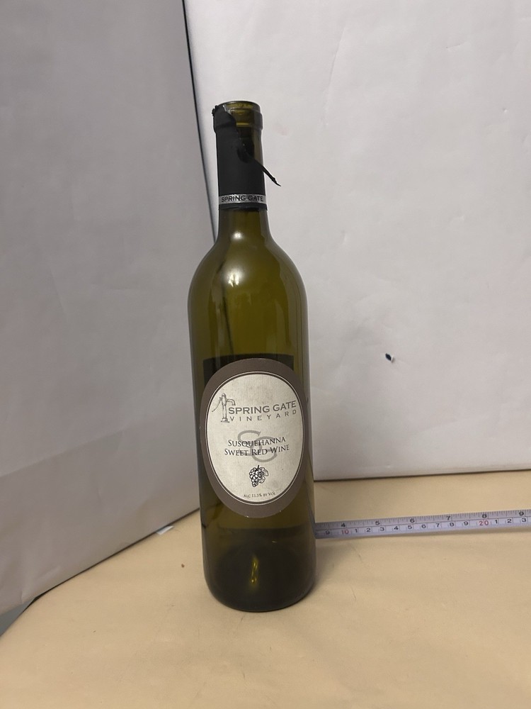 Empty Used Brown Glass 750mL Bottle Spring Gate Susquehanna Sweet Red Wine no ca