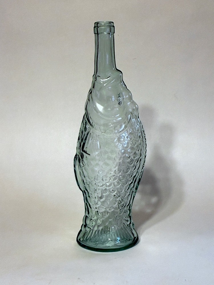 13&Prime; Light Green Tall Fish Bottle