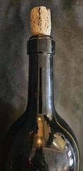 750ml Bordeaux Dark Brown Wine Bottles 750ml capacity Bordeaux With Cork, 18 in