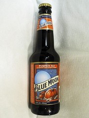 Blue Moon Pumpkin Ale, Denver, CO Near Mint, Empty Bottle, Original Cap
