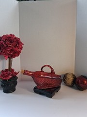 VTG! 1960&rsquo;s Crimson Red Glass »Wine Bottle In A Basket » Figure; « La Mediterranea »