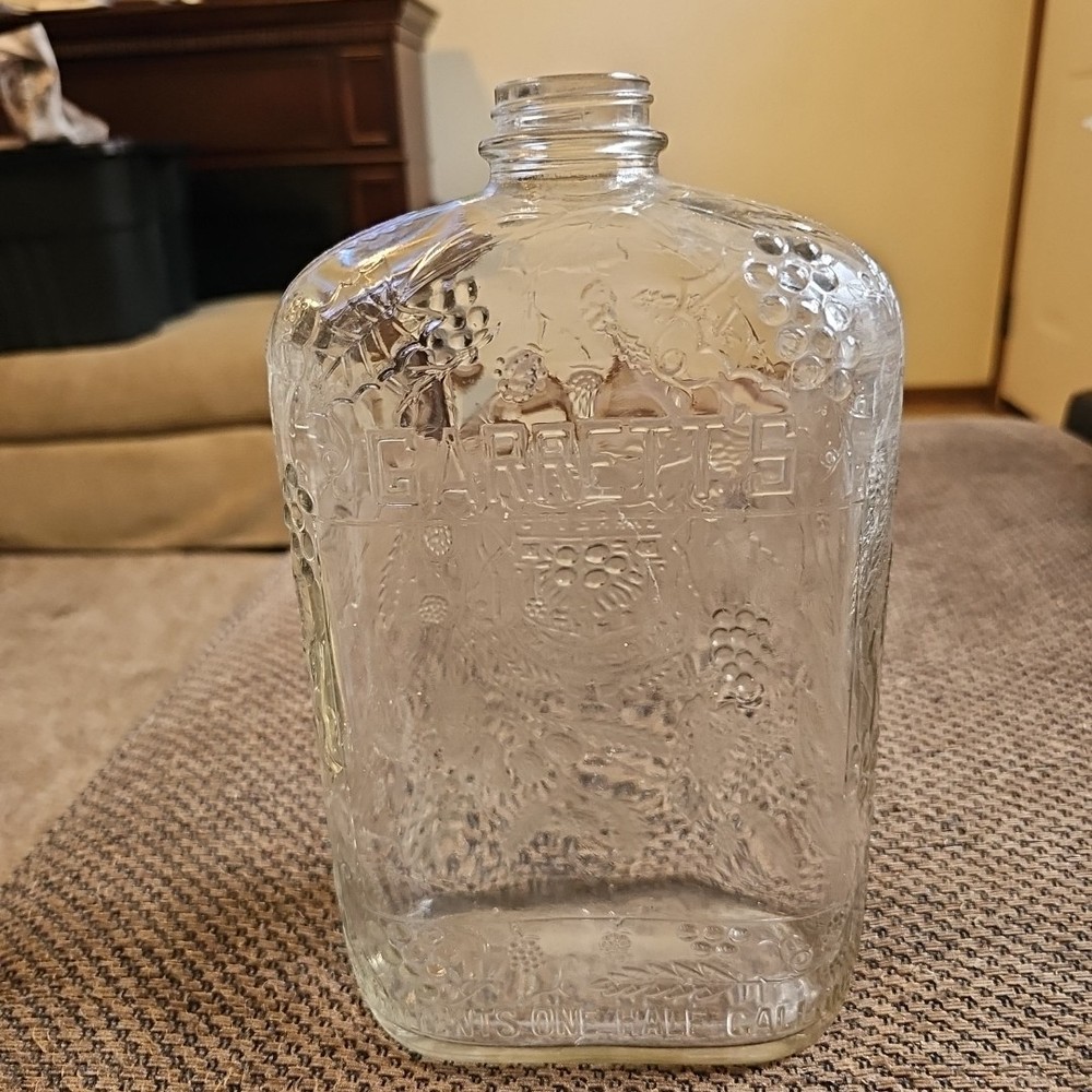 Vtg Garrett&rsquo;s American Wine Bottle 1/2 Gallon Embossed 10×6&Prime;