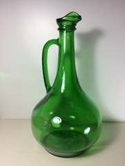 Vintage Emerald Green Glass 1976 – stopper – W1044