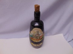 1962 Concellos red wine black glass bottle #487 RL 9.5&Prime; tall JT Pinto Label