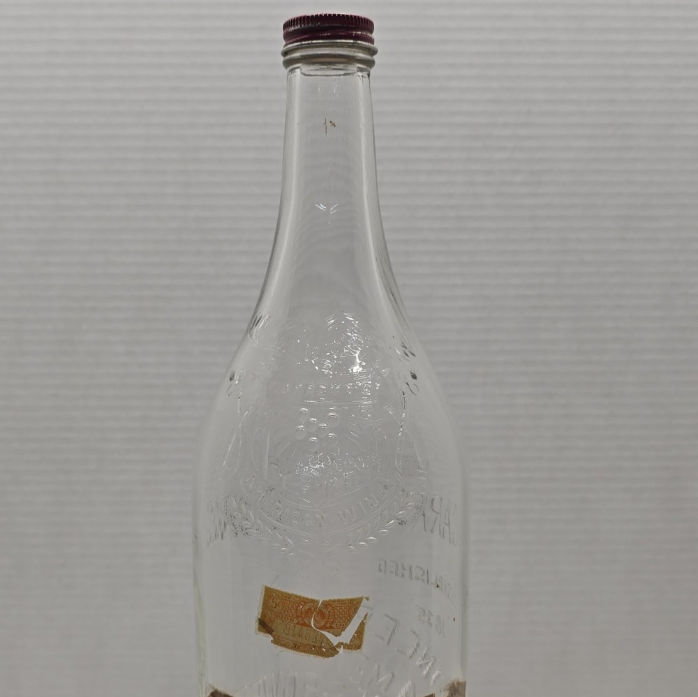 Vintage 1953 Garrett&rsquo;s American Port Wine Bottle 1/2 Gallon Embossed Grape Glass