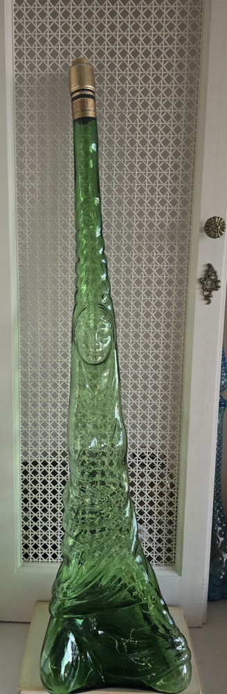 VTG 32&Prime; GREEN GLASS CHIANTI ITALY BOTTLE KNEELING WOMAN