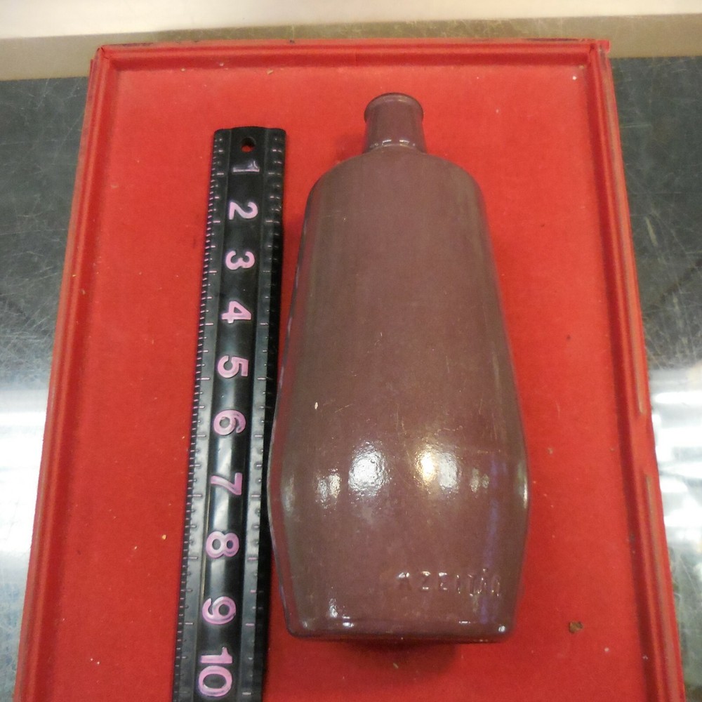 Vintage JM DA Fonseca Azeitao Portugal wine bottles