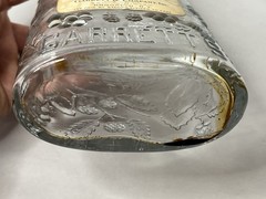 Vintage Embossed Bottle Garrett&rsquo;s American Wine Eagle, Grape, Berries 10&Prime; 4/5 QT