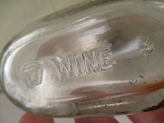REX BRAND CALIFORNIA WINE SHERRY ONE PINT EMBOSSED GLASS BOTTLE YOUNGSTOWN OH