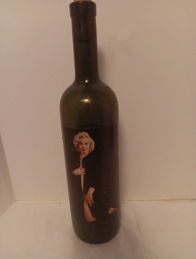 Marilyn Monroe Merlot 1999 Napa Valley Empty Wine Bottle